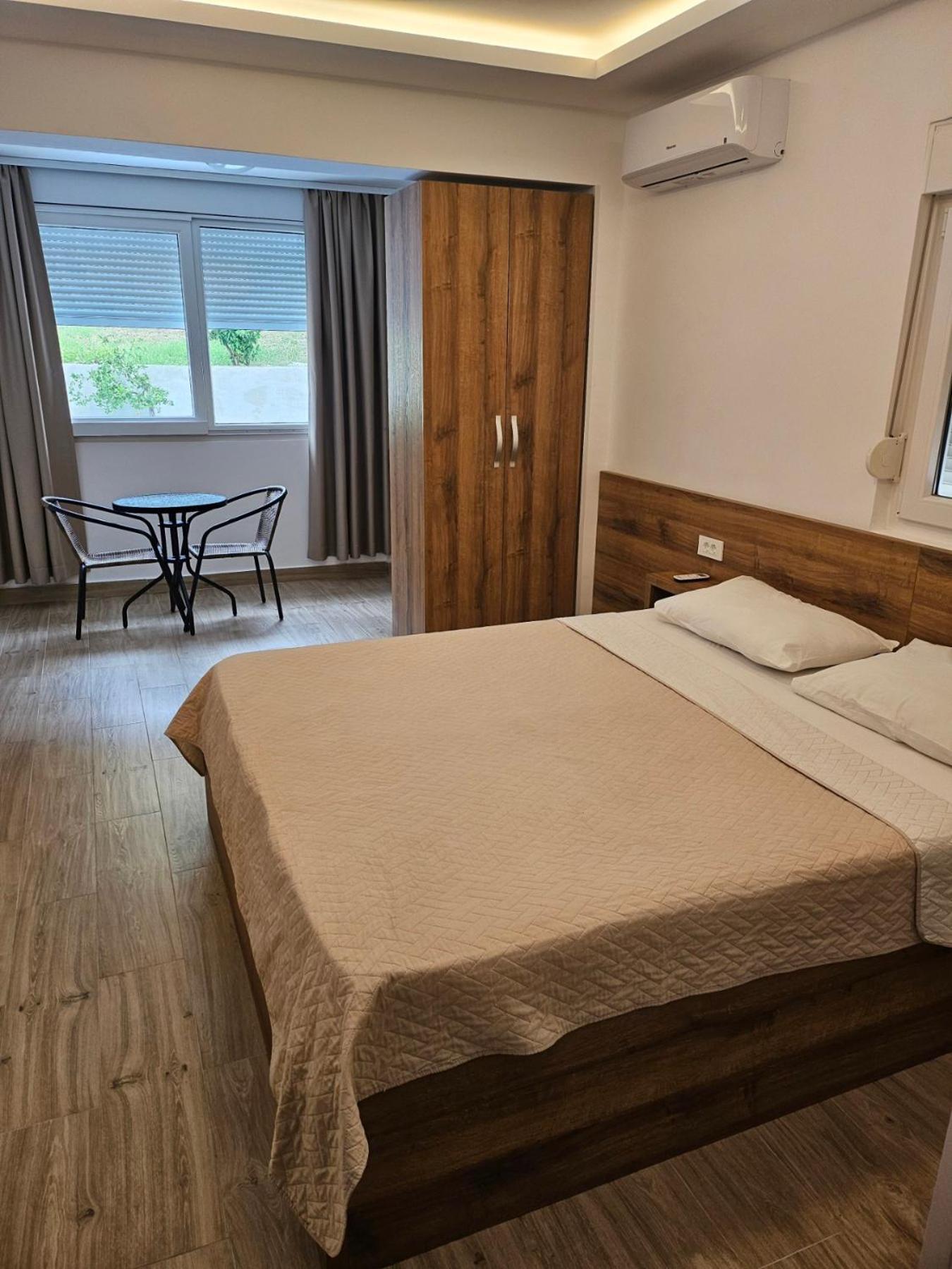 Grejm Family Apartments Petrovac Exterior foto
